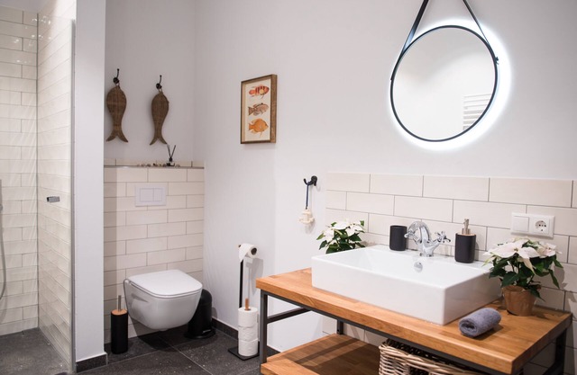 Luxurious Attena vacation apartment in Karl-Georgs-Forst; dogs welcome