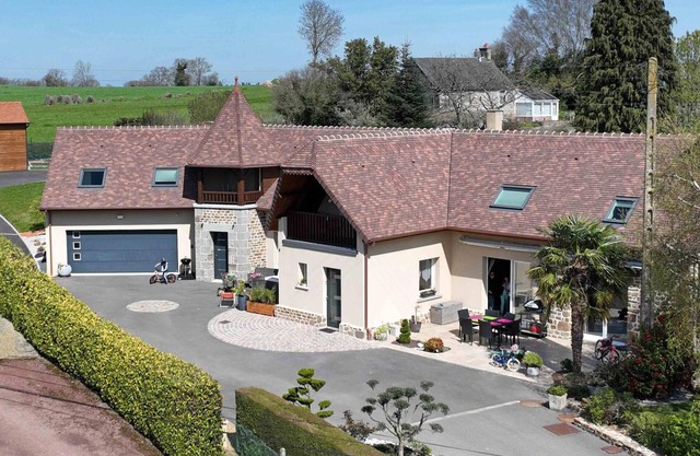 Luxurious Family Retreat with Private Spa, Garden & Lake Access in Scenic Normandy