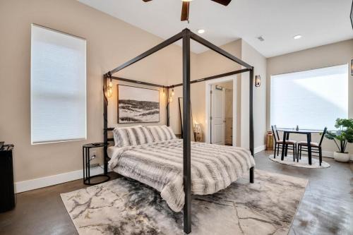 Luxurious Industrial Downtown Suite