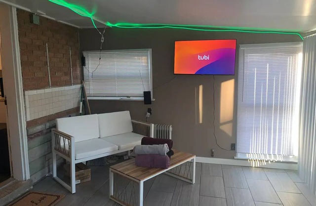 Luxurious & Peaceful 2BR/2BA!