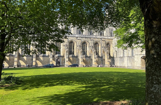 Luxury 4 bedroom En-Suite House With Free Parking