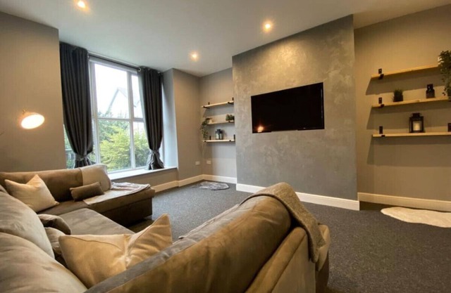 Luxury Apartment Close to Leeds City Centre