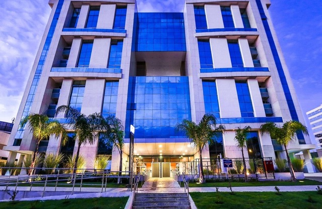 LUXURY APARTMENT IN SOUTH PARK BESIDE PARKSHOPPING