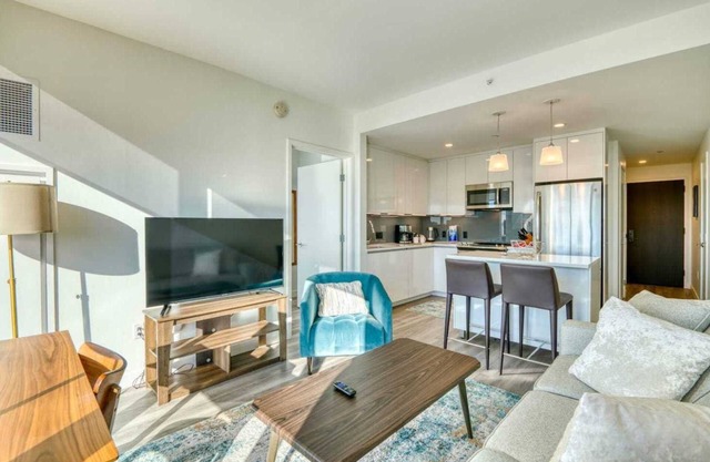Luxury Apt Near TD Garden