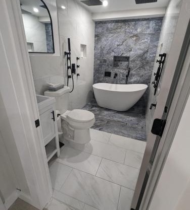 Luxury Apt