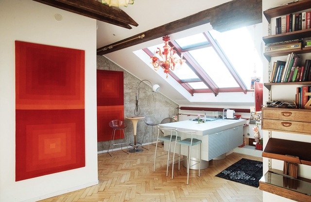 Luxury Art Loft with Terrace in the Old Town