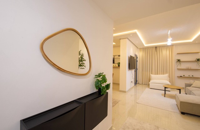 Luxury Brand New 2BD Apt. in AJM, NEAR Beach, FREE Parking