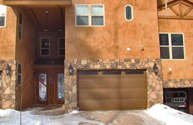 Luxury Condo in Brian Head, Beautiful Amenities, Easy Walk/Ski To Slopes