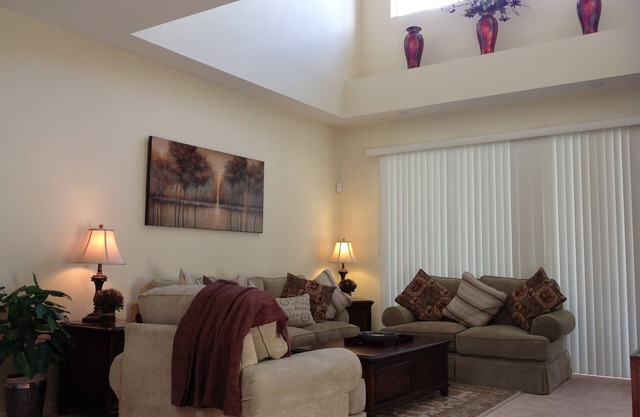 Luxury Cozy Villa :Home away from home