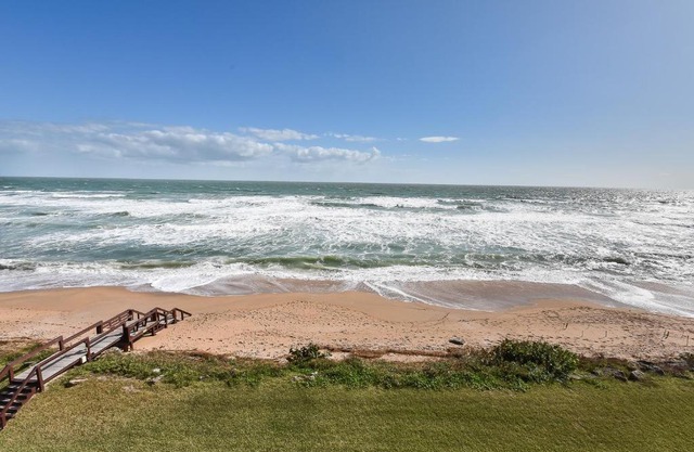 Luxury Oceanfront Condo with Breathtaking Views Pool WiFi ~ CH516