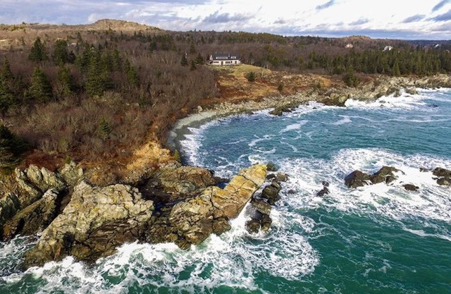 Luxury Oceanfront Vacation Rental in Downeast Maine