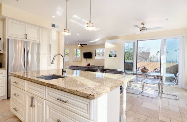 Luxury Oceanview Compound for 30