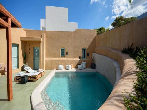 Luxury Santorini Villa Potamos Luxury House 2 Bedrooms Private Heated Pool & Serene Location Episkopi