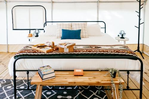 Luxury Spacious Mountain Glamping