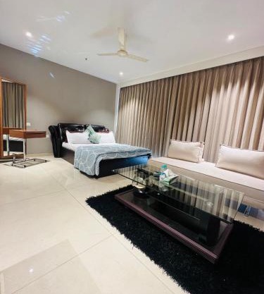 Luxury Studios Key 1