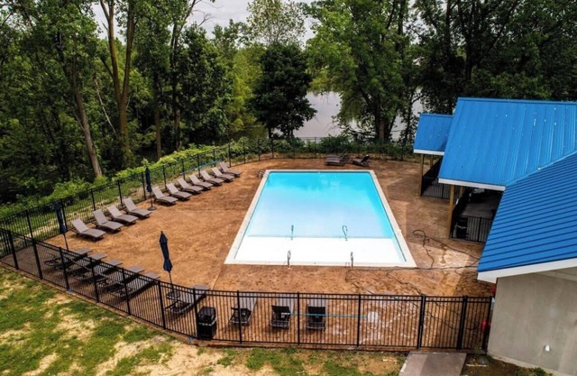 Luxury suite with parking at The Grand Castle