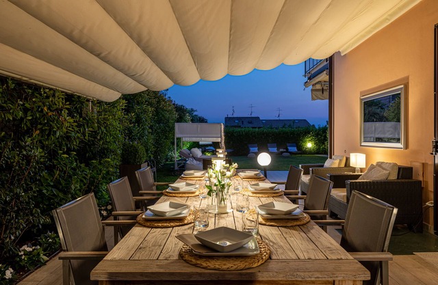 Luxury Villa Gioia with pool and whirlpool