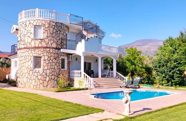 Luxury Villa with Private Pool in Köyceğiz:Bülbül