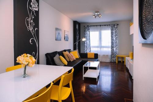 Luz y descanso con parking by CABANA Rentals