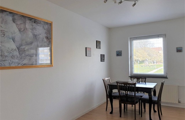M H Homes Apartments with a fully equipped kitchen.