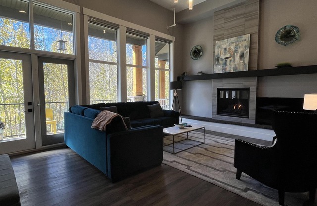 M2-PrvtHotTub/Luxe/View/5BR/4.5BT/Sleep12/GroupStay