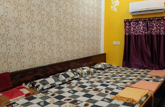 Maa janki paying guest house near ramjanam bhumi temple