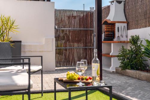 MADA HOUSE's II