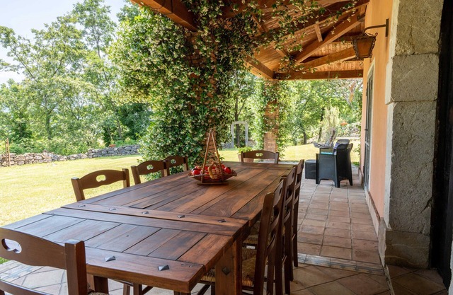 Magical country-house with private pool bordering the province of Salerno