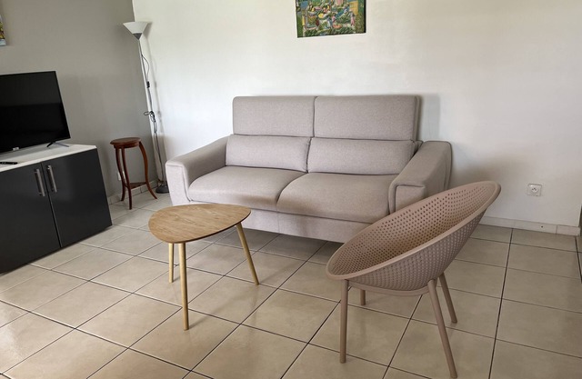 Magnificent apartment 2 km from the beach