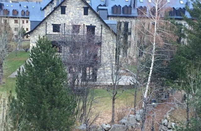 Magnificent duplex with mountain views