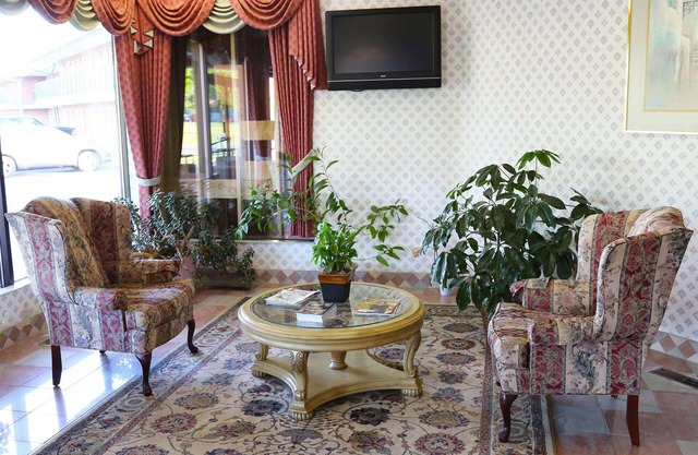 Magnuson Hotel Howell