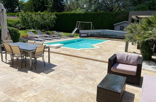 Maison Avec Piscine 3,5x7x1,2m et Jardin, 45min Paris