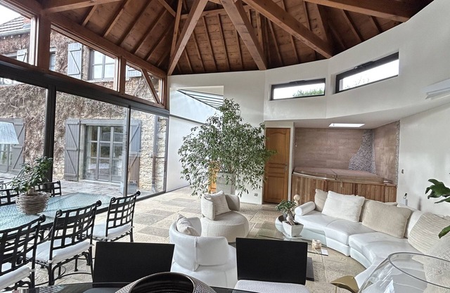 Maison Coup de Cœur aux Abords de la Côte et de Dijon