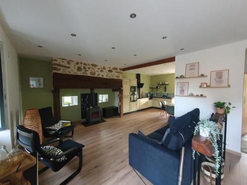 Maison dans ancien corps de ferme 4 à 6 personnes