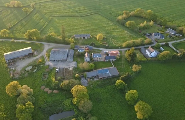 Maison Dans une Ancienne Ferme sur 3,5ha