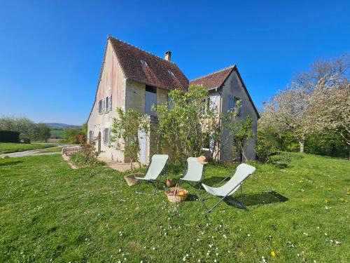 Maison de campagne chaleureuse dans le Perche