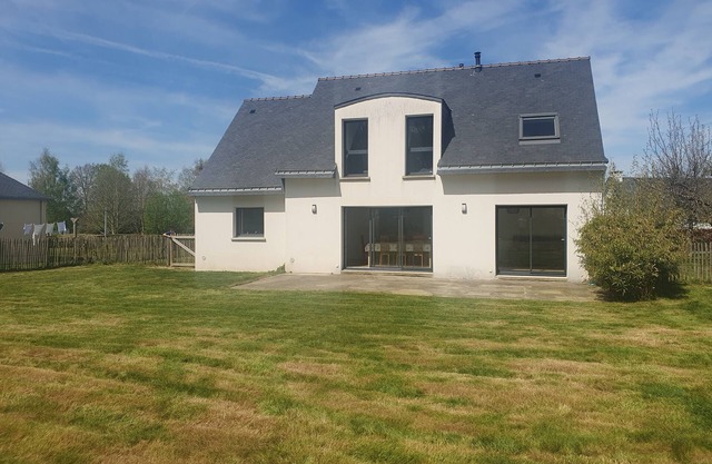 Maison de Campagne Proche du Golfe du Morbihan