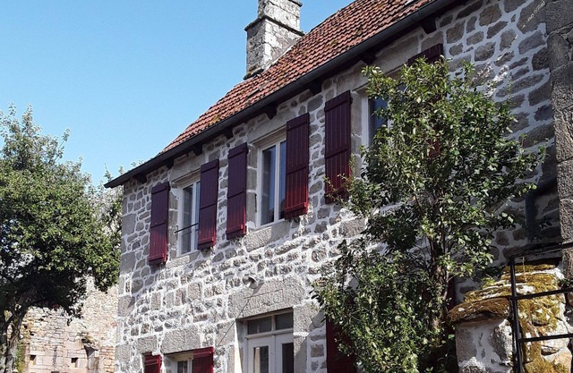 Maison de Village Hautefage'' Vallée de la Dordogne''