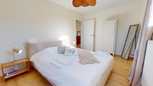 Maison tilleul de la vallée noble