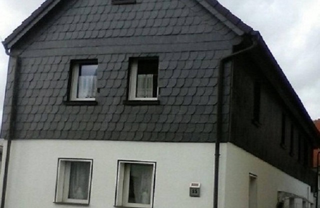 Maisonette flat on the upper and top floor