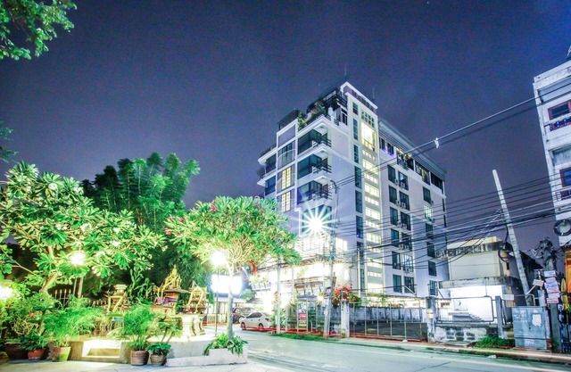 MAMBA and Baan Aranya Serviced Apartment