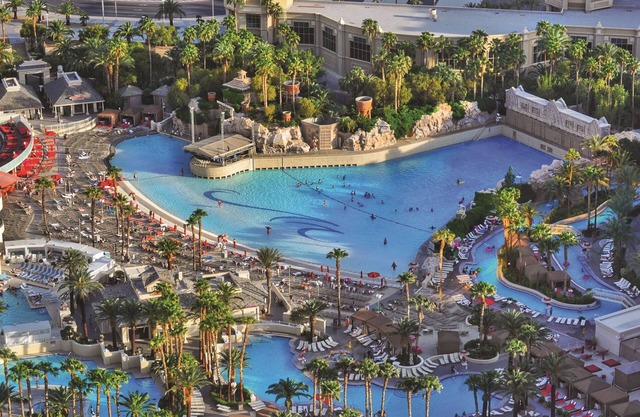 Mandalay Bay Resort And Casino