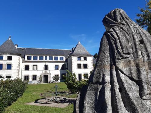 Manoir Saint-Pardoux 63680