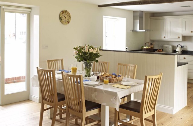 Manor Farm Courtyard Cottages