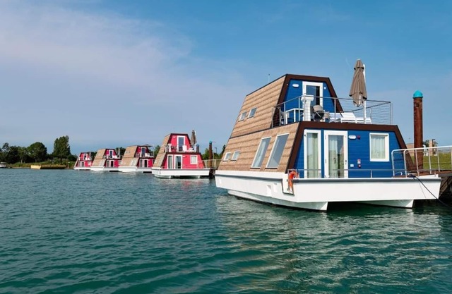 Marina Azzurra Resort