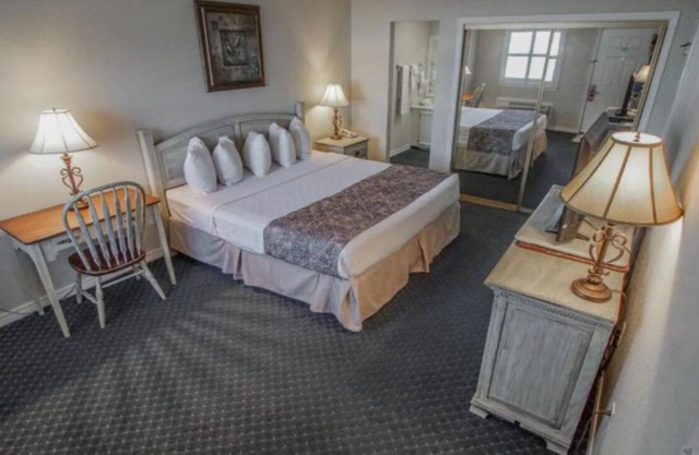 Marina Bay Resort: In The Heart of The Emerald Coast