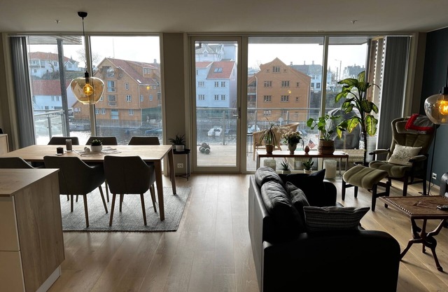 Marina view, spacious, and modern 2-room apartment