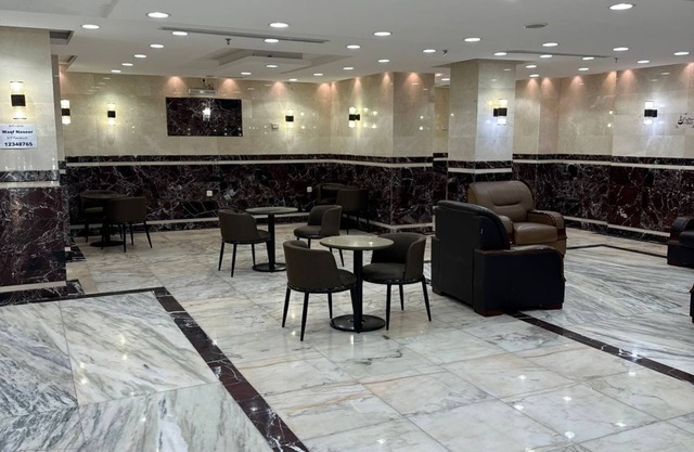 Mashrab Riwa Almansour Hotel