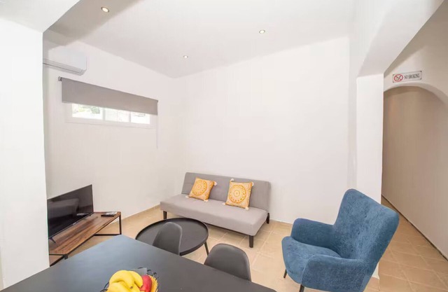 Massalia Suites Eolia