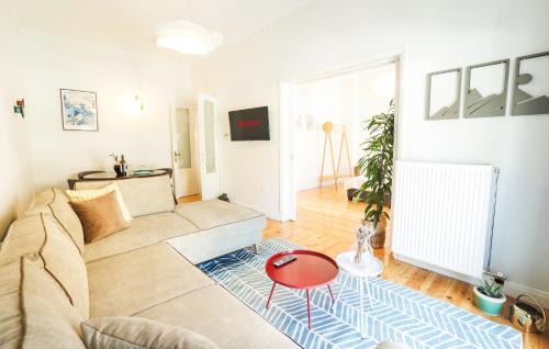 Mazi Rooms Giannitsa